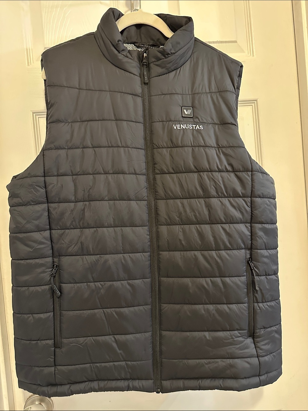 VENUSTAS Black Heated Puffer Vest Model M2118 w/o power bank